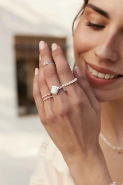 ANILLO ALEAYA PIEDRA LUNA