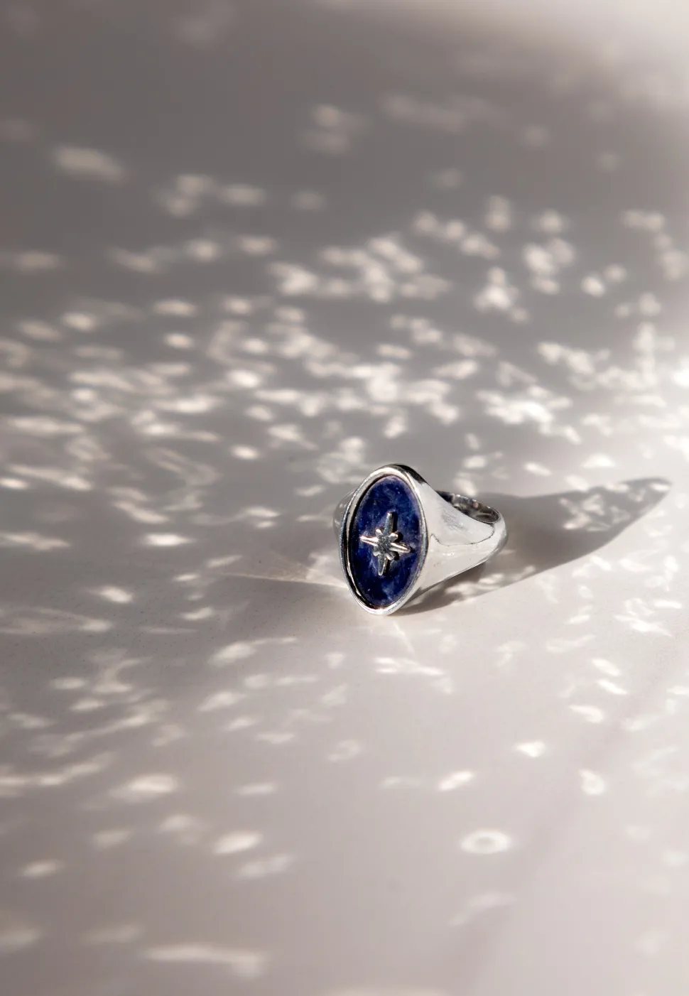 ANILLO DHRUVA