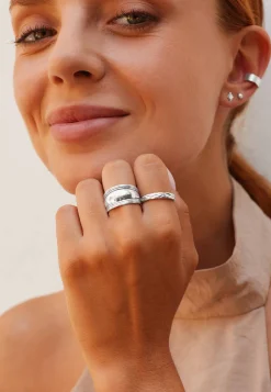 ANILLO MAZEL