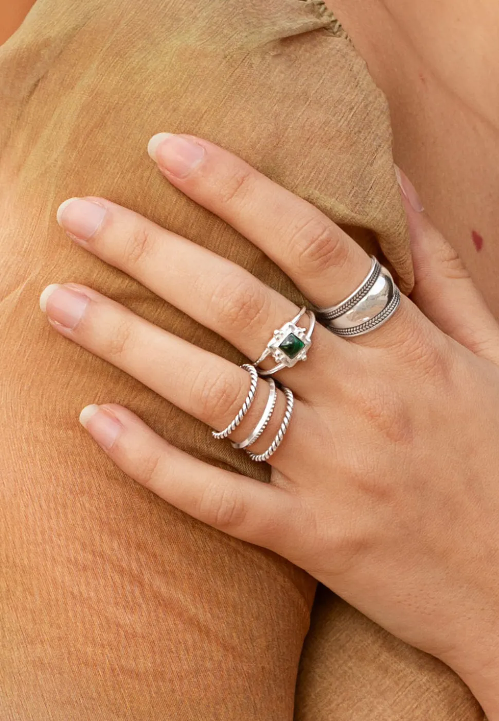 ANILLO NERESH