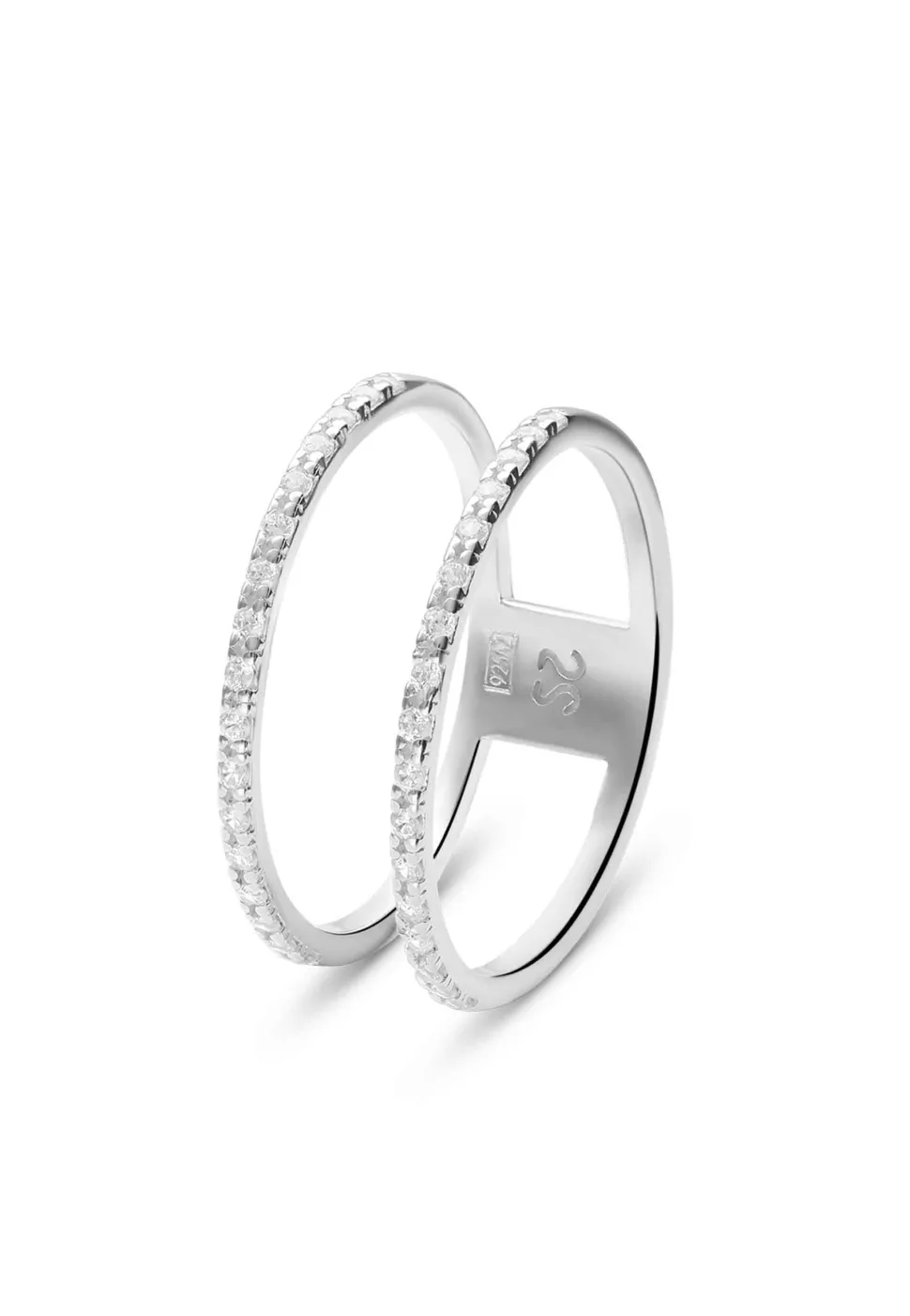 ANILLO POOJA