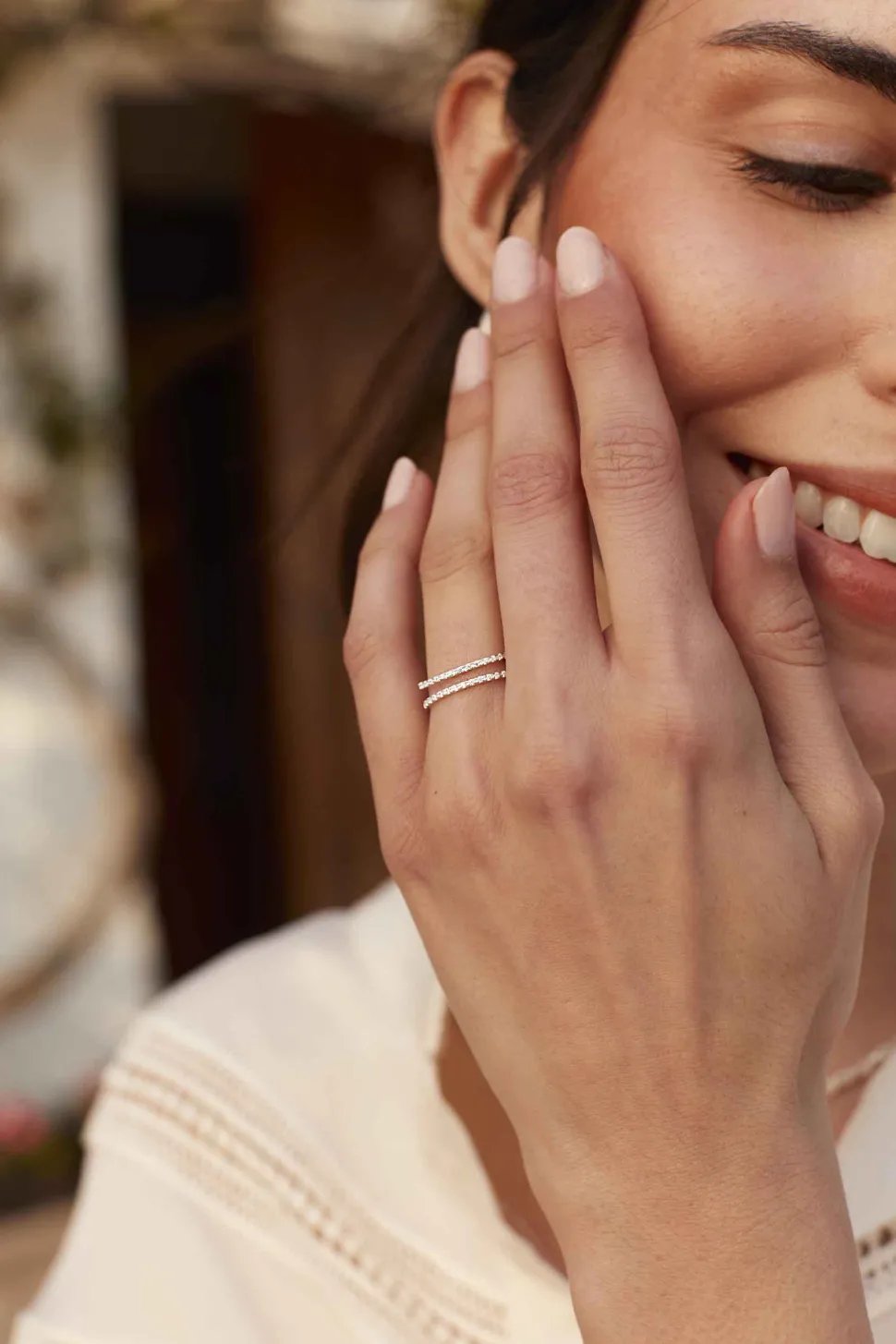 ANILLO POOJA