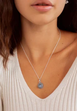 COLLAR DISHA