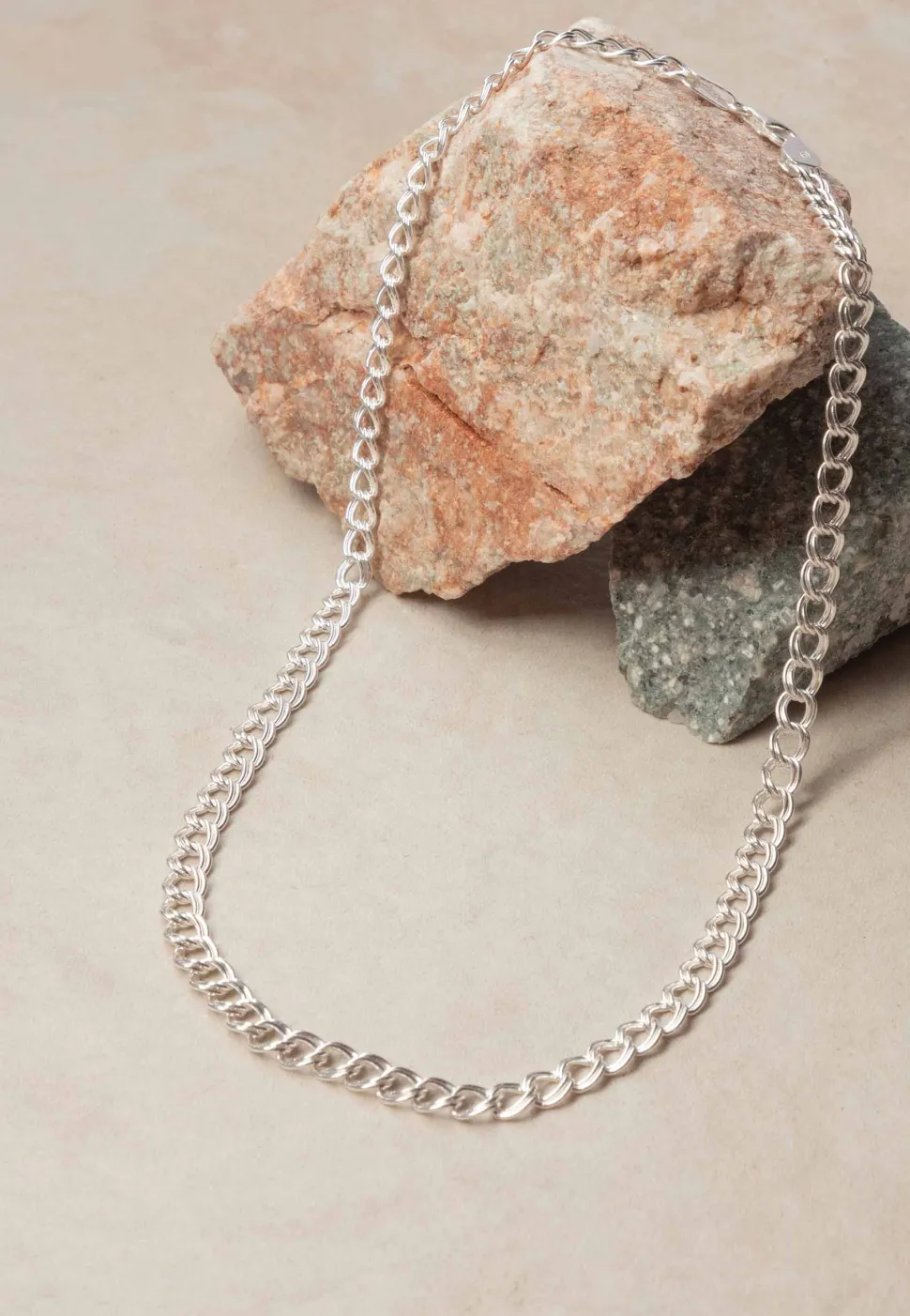 COLLAR JUDAVAN
