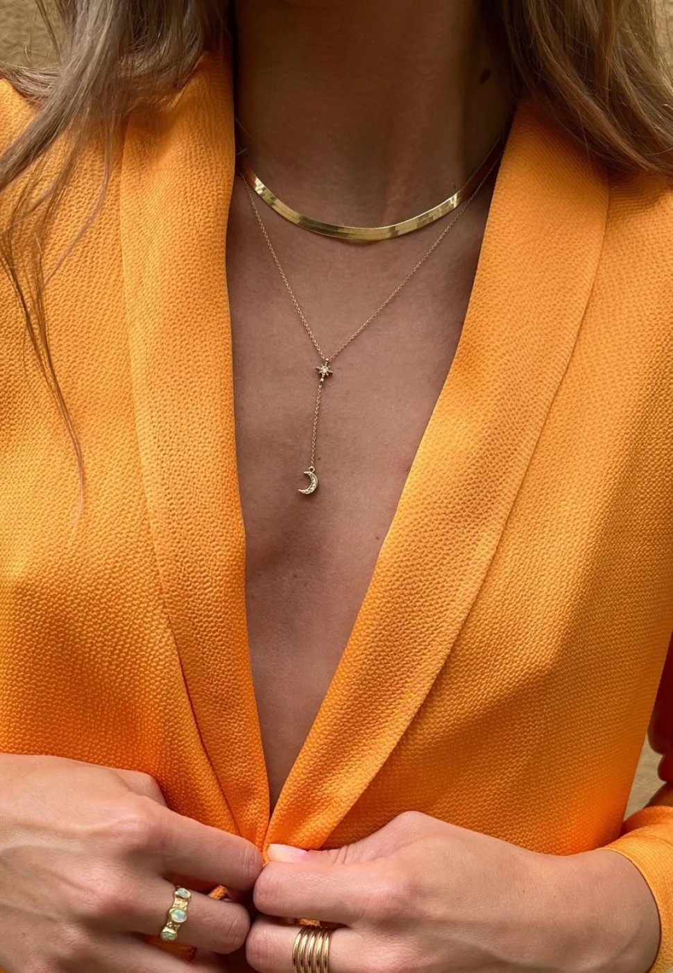 COLLAR MOKSHA BAÑADO EN ORO