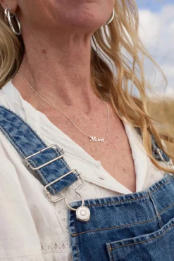 COLLAR MOM