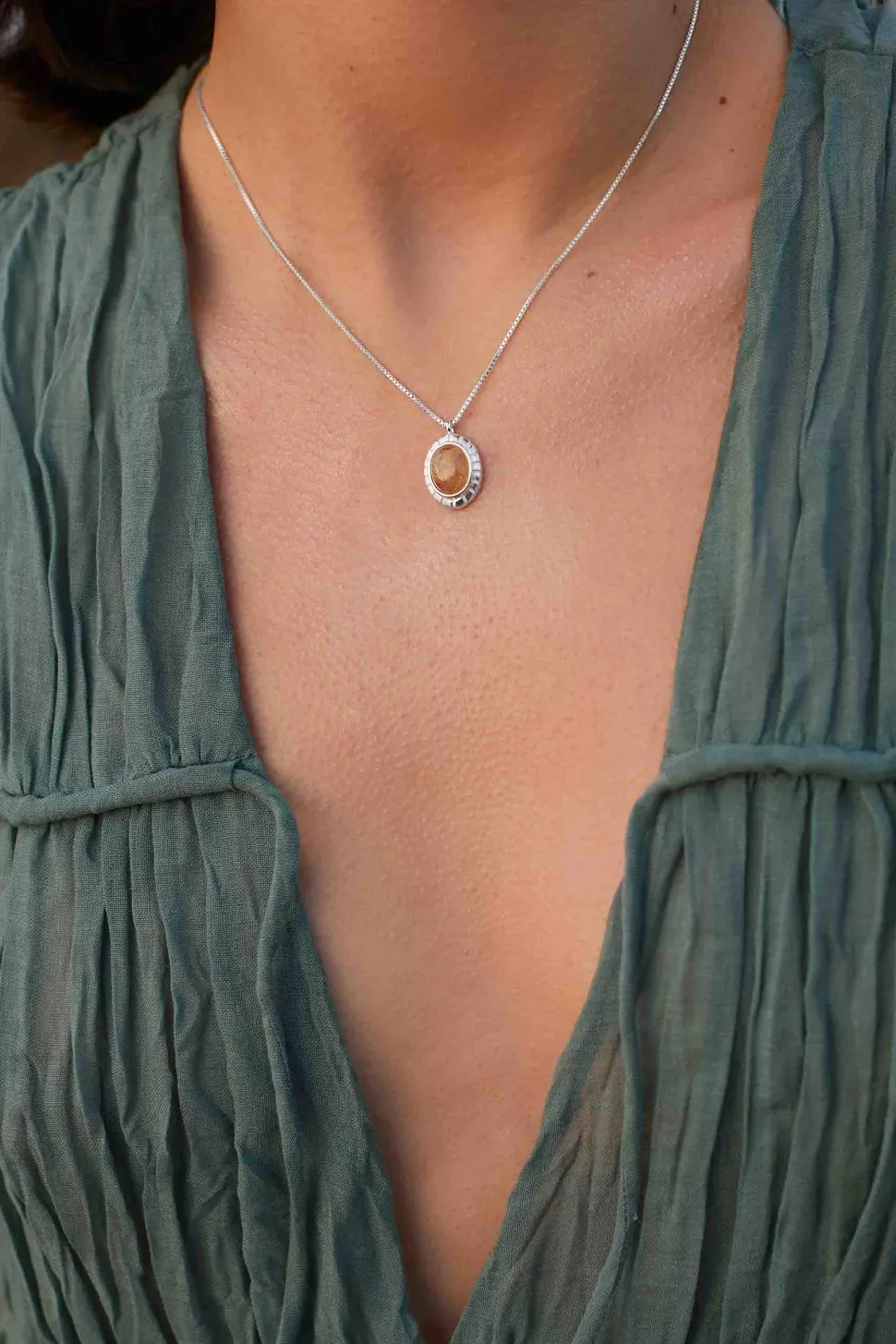 COLLAR NAYAN