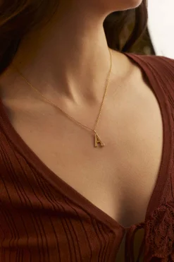 COLLAR SHURUAATEE BAÑADO EN ORO