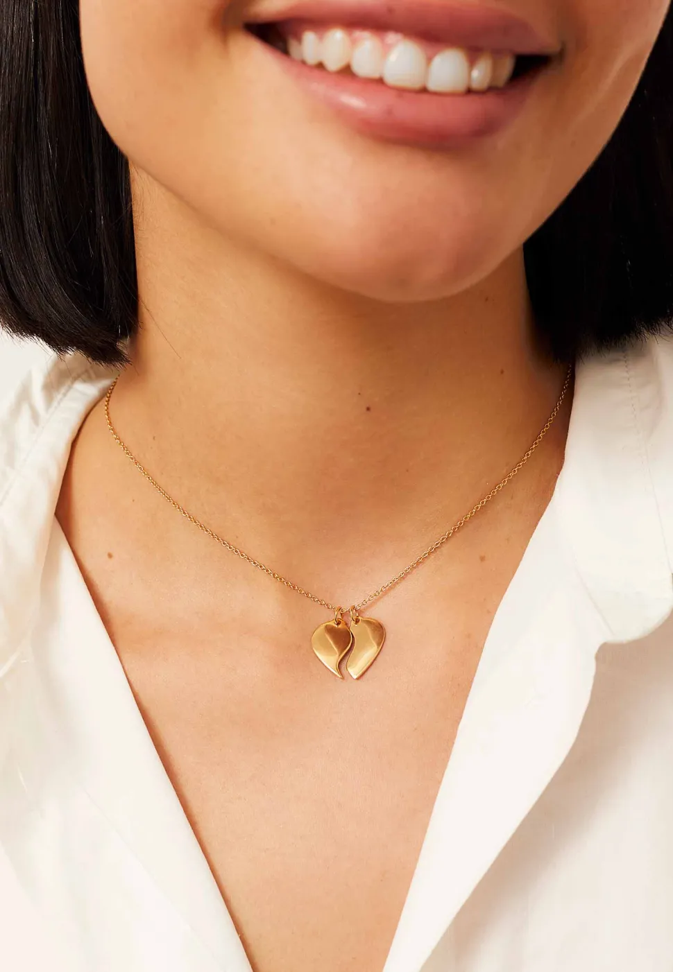 COLLAR VIBAJAN BAÑADO EN ORO