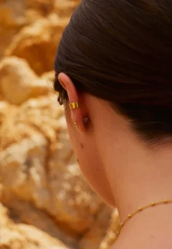 EAR CUFF KANEE BAÑADO EN ORO