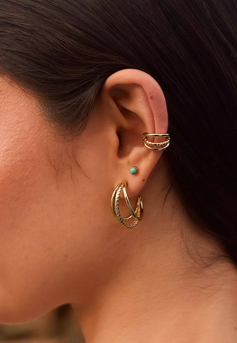 EAR CUFF NULKAL BAÑADO EN ORO