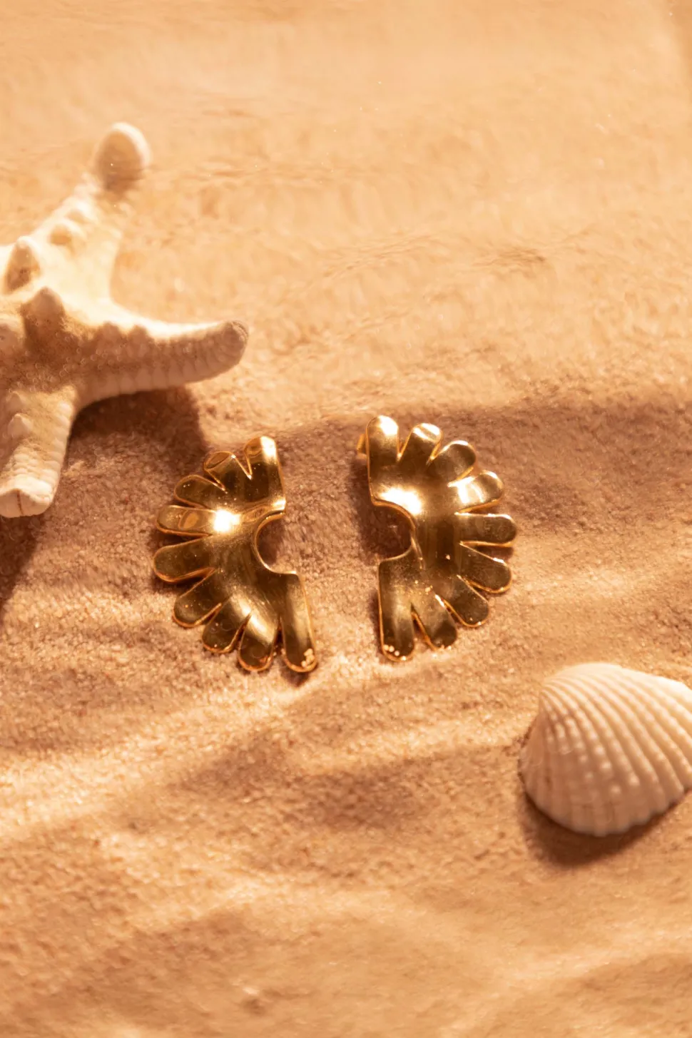 PENDIENTES AKRITI BAÑADOS EN ORO