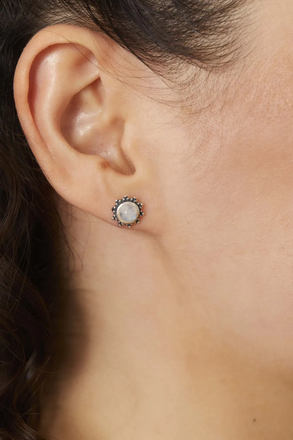PENDIENTES ISHAAN PIEDRA LUNA