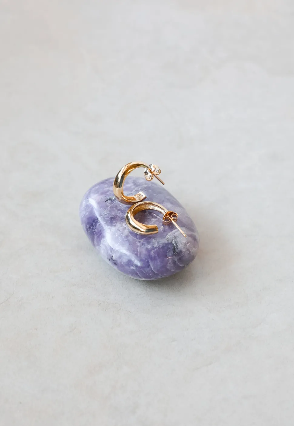 PENDIENTES RAHASY (16MM) BAÑADOS EN ORO