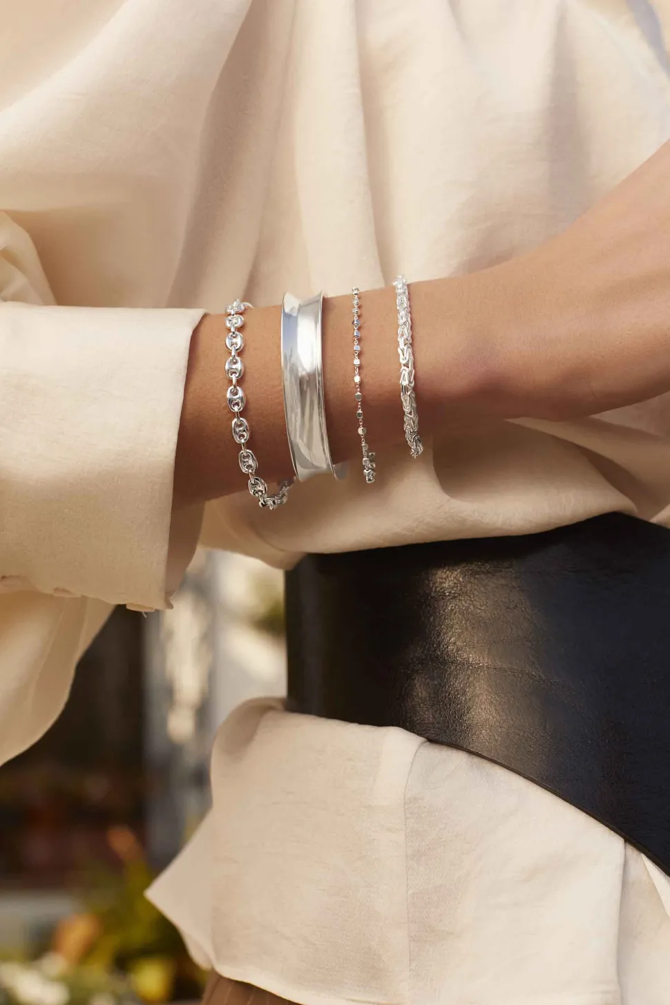 PULSERA MUKUL